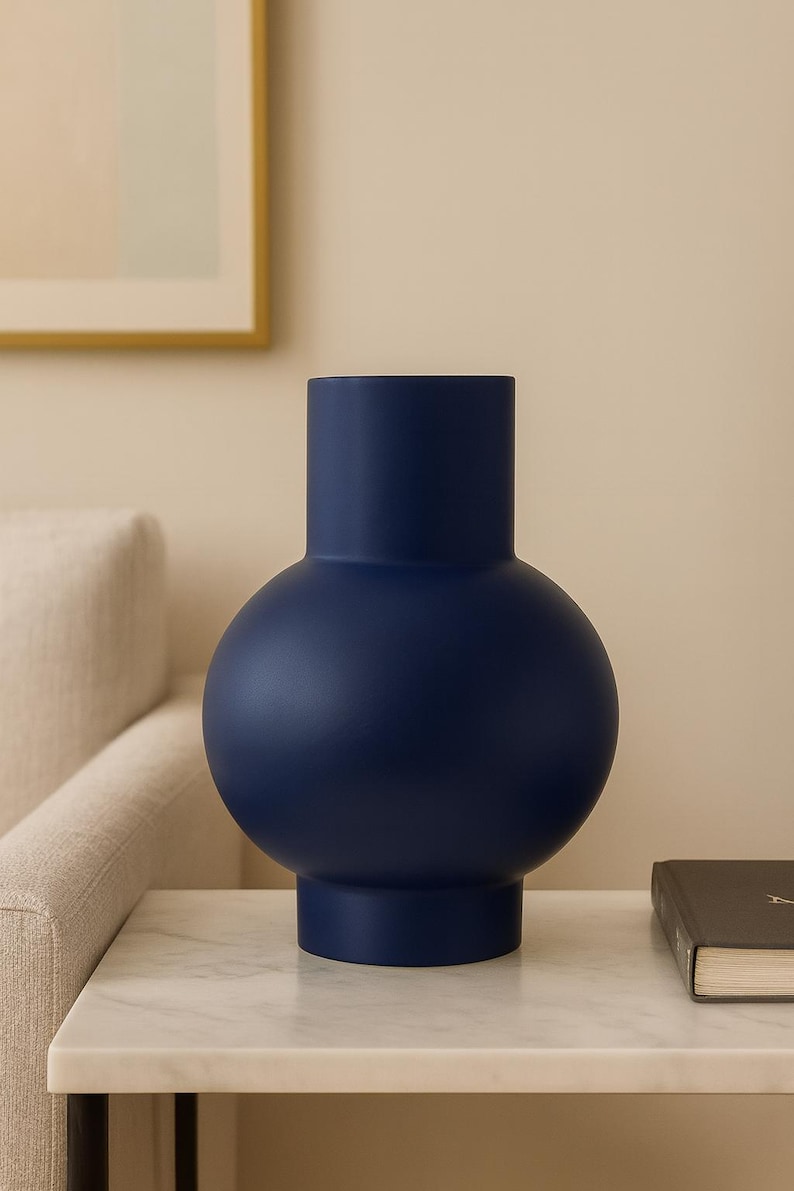 Raawii Strøm XL Navy Blue Vase