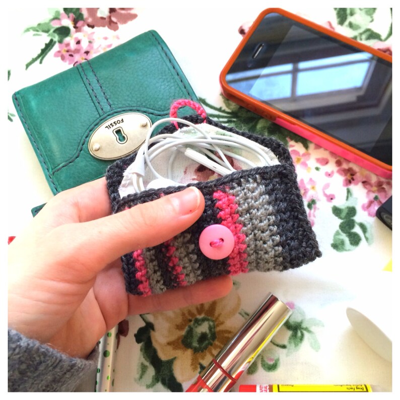 PDF Crochet Pattern Mini Earbuds Pouch for Cell/iPod Etsy