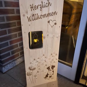 Wooden stand/Home/Welcome
