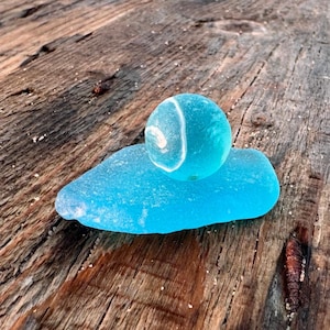 Genuine Turquoise Sea Marble & Matching Sea Glass Display • Rare Beach Finds from Black Sea • Surf-Tumbled Glass for Jewelry  Collectors