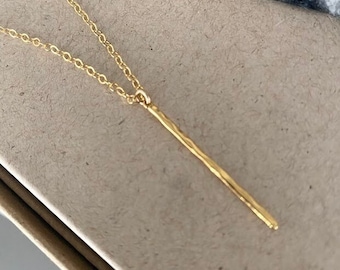 Thin Hammered Bar Necklace, Vermeil Gold Layering Necklace, Vertical Bar Pendant Necklace, Jewelry Gifts for Her