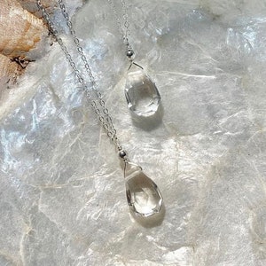 Clear Quartz Pendant Necklace, Anxiety Relief Crystal, Clear Crystal Quartz Necklace, Quartz Jewelry, Healing Crystal