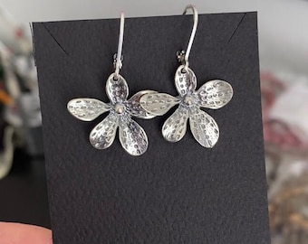 Flower Earrings, Sterling Silver Dangle Earrings, Jewelry Gifts for the Nature, Outdoor, Gardner Lover, Mother's Day