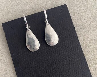 Small Silver Teardrop Earrings, Minimalist Silver Drop Dangle Earrings, Simple Everyday Hammered Silver Jewelry