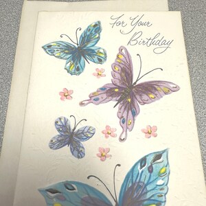 LIVRAISON GRATUITE : Papillons et fleurs roses - Jolie carte de voeux vintage de joyeux anniversaire avec or métallique | Éphémères | Correspondant | Papeterie
