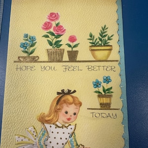 LIVRAISON GRATUITE : jolie fille vintage Get Well Card avec fleurs et jardin - inutilisé | Éphémères | Album | Lettre | Correspondant | Papeterie | Découpe