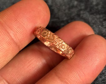 Handmade Floral Copper Band Ring - Antiqued Rustic Design