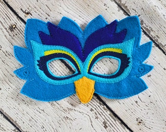 Peacock Felt Halloween Mask - Unique Halloween Accessory for Masquerade Balls