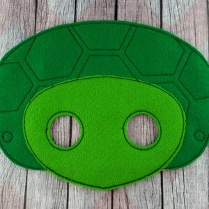 Tortoise felt mask, turtle face mask, pretend play, Halloween costume, story time, movie night, birthday party favor, dress up, photo prop