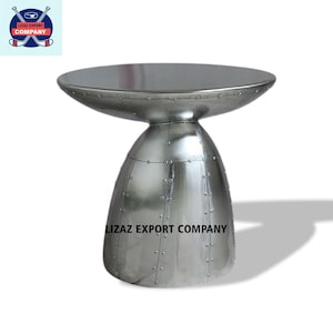 Mesa auxiliar de aviador de aluminio con remaches, inspirada en motores de avión para decoración del hogar y sala de estar.