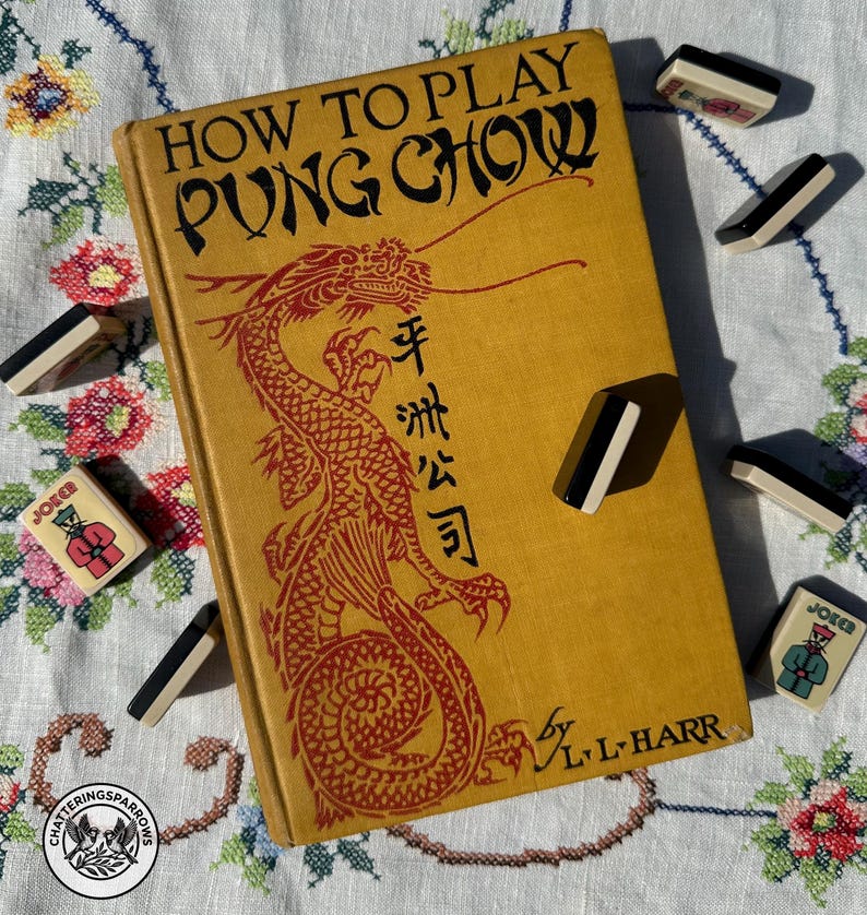 Stunning Two-Tone 1920s Vintage Mahjong by Pung Chow, 152 tiles, NMJL ready! image 3