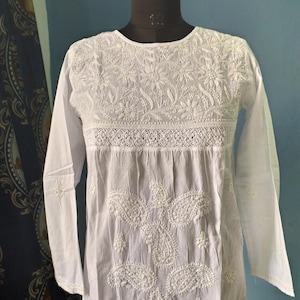 White Chikankari Floral Kurti, Lucknowi Indian , Cotton Embroidered For Women
