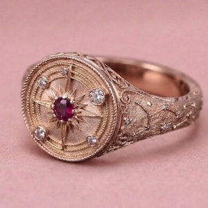 Anillo con sello de brújula, joyería Estrella del Norte, anillo de rubí celestial, alianza de oro Wanderlust, anillo de dirección náutica, regalo de viajera de oro de 14k para ella