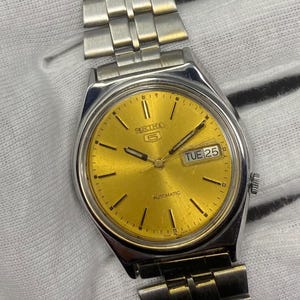 Vintage 1988 Original Seiko 5 Automatic 7019A Day-Date Japanese Men&#39;s Wrist Watch