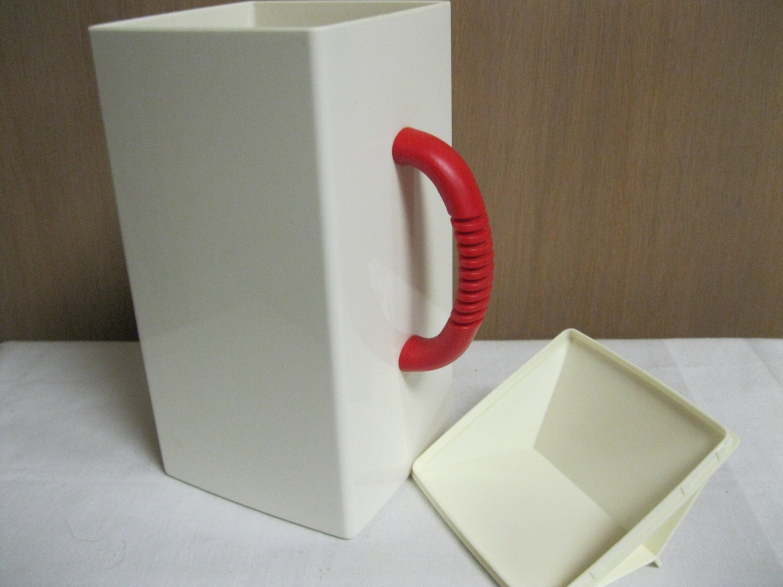 Vintage MILK BOX Handi Holder Keeps Milk/Juice Cartons Cold at Etsy