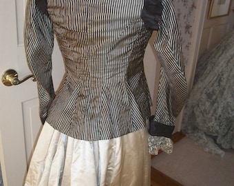 Beautiful Antique Victorian Silk Striped Jacket with Gorgeous lace Collar Insert