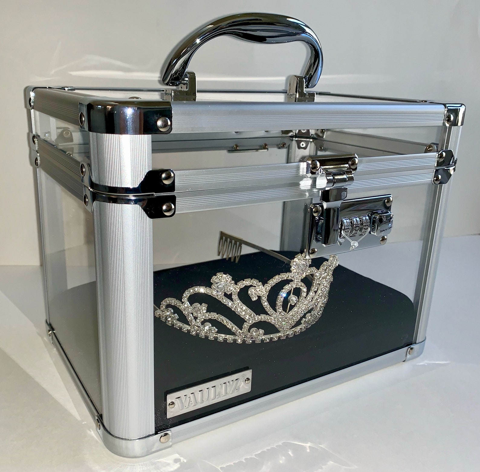 Crown or Tiara Carrying Case With Custom Velvet Cushion Etsy