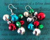 A Pair of Vintage Christmas Jingle Bells Dangle Earrings Ornaments Red Green Silver Tone Costume Jewelry JCLA