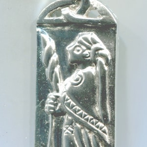 Frigga with Spindle and Distaff - 5154S
