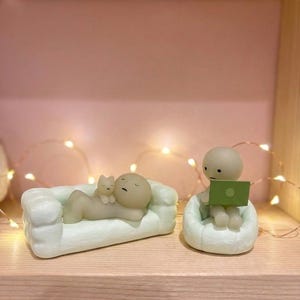 Conjunto de sofá y puf Smiski Furniture / Sofá y silla miniatura impresos en 3D imagen 2