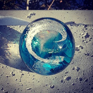 Aurora Globe-gedenkteken voor crematieglas