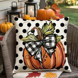Funda de cojín de calabaza a cuadros estilo búfalo con lunares negros, cojín decorativo otoñal para decoración de granja otoñal y estilo Acción de Gracias.