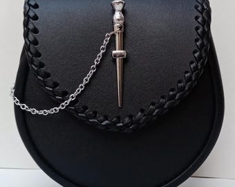 Sporran celta de cuero negro hecho a mano: bolso para falda escocesa con broche de cardo