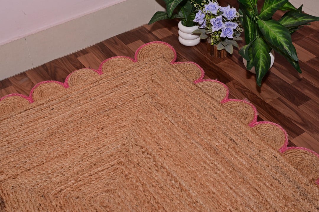 Mother’s Day Gift Jute Area Rug, Scalloped Edge Rug With Pink Border ...