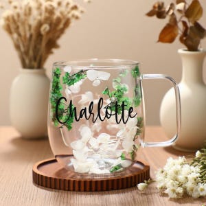 Custom Glass Mugs with Real Dried Flower, Personalized Floral Glass Mug With Custom Name Text, Handcrafted Coffee Mug Tea Mug for Tea Lovers