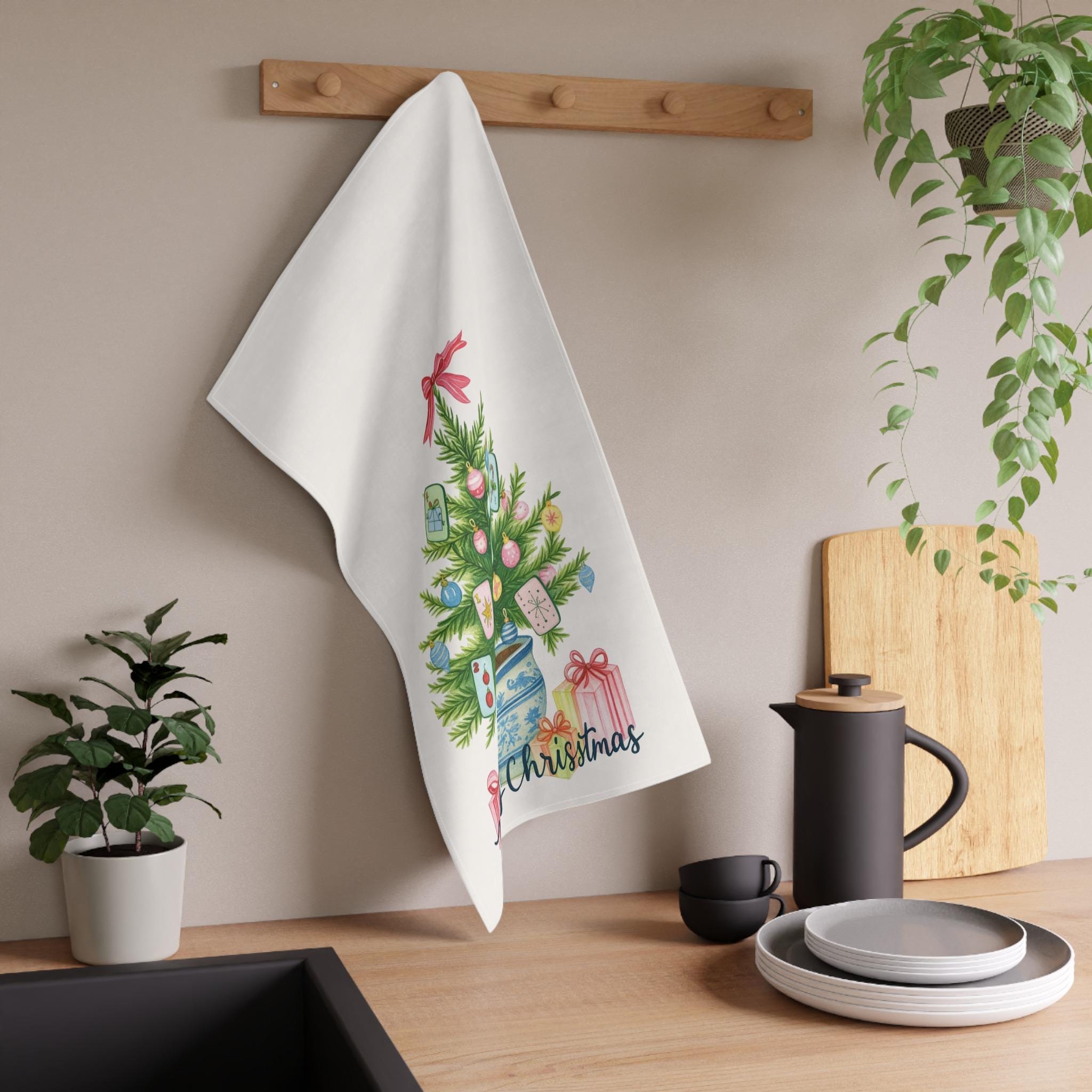 Mahjong Christmas Tree Tea Towel: Chinoiserie Holiday Kitchen Decor