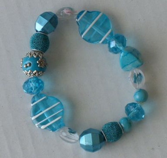 Items similar to Sparkling turquoise bracelet on Etsy