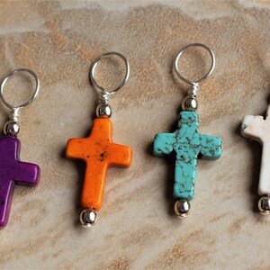 Turquoise (Howlite) Cross Stitch Markers, Size 10 US Knitting Needles