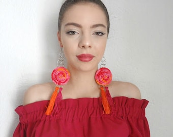 Crochet pattern: Boho Disc and Tassel Earrings, crochet earrings, boho earrings, tassel earrings, statement earrings, carnival earrings