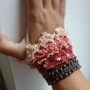 CROCHET PATTERN Turkish Delight Cuff PDF Crochet Pattern crocheted cuff, bracelet,crocheted accessory,crocheted lace, a photo tutorial, image 2