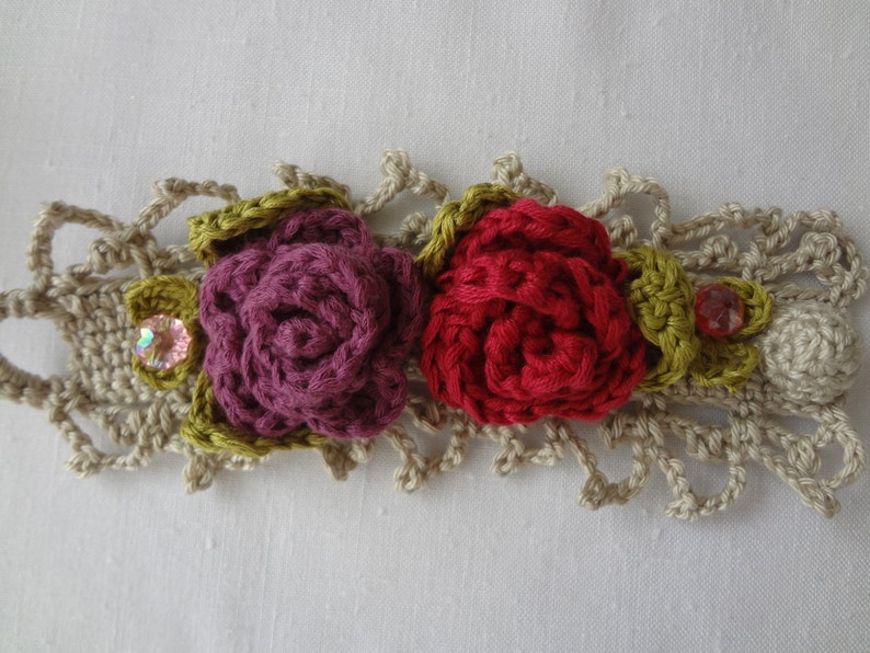 CROCHET PATTERN Vintage Rose Bracelet PDF Pattern photo tutorial, crochet pattern, crocheted bracelet, corsage, headband image 4