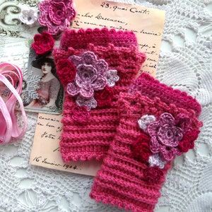 Crochet pattern:Sweet Flower Warmers, flower warmers,boho warmers,cuffs,wrist warmers,crocheted warmers,wristwarmers,crochet flowers