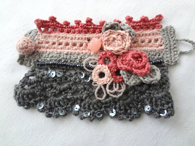 CROCHET PATTERN:Roses in Bloom Crochet Cuff Pattern,crochet cuff,crochet bracelet,crochet accessory,crocheted lace, photo tutorial, image 2