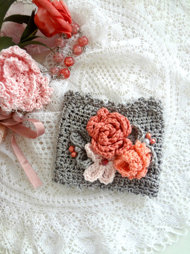 Summer Flowers Crochet Cuff,crochet bracelet, crocheted lace, Victorian cuff,romantic cuff,flower cuff, wristlet image 1