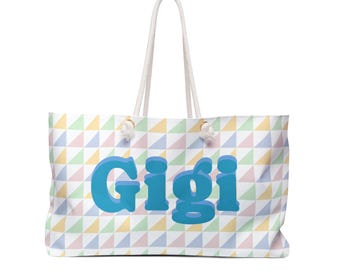Personalized Weekender Bag, Stylish Travel Tote, Custom Name Overnight Bag, Chic Weekend Getaway Bag, Perfect for Gifts & Vacations