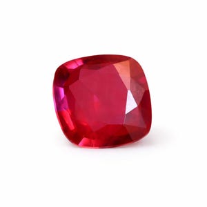 Gecertificeerde natuurlijke 1,80 kt edelsteen roze robijn | Premium gefacetteerde sieradensteen | Collector Quality: beste Mozambikaanse steen | Vierkante kussenvorm