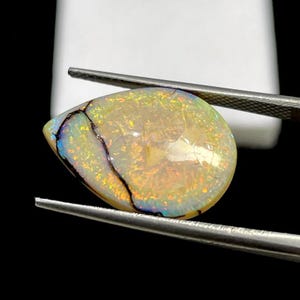 Monarch Opal 12 x 10 mm Birne Bi Color Stone Natürlicher Luxus Authentischer Edelstein Zertifiziert | Geschenk zum Jahrestag