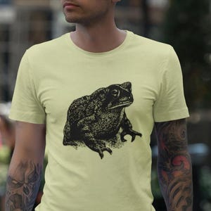 Beautiful Vintage Frog Illustration Unisex Ultra Cotton Tee