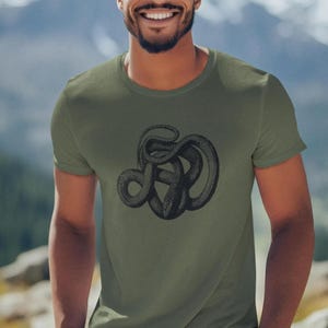 Beautiful Vintage Detailed Snake illustration Unisex Ultra Cotton Tee