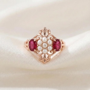 ヴィンテージアールデコエンゲージリング、フィリグリーウェディングリング、ルビーバースストーンリング、クラスターパールリング、ビクトリア風リング、フローラルクラスターリング