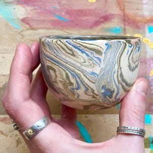 Olive bowl | pale rainbow marble