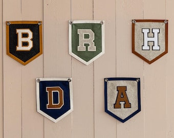 Personalized initials - Kids wall decor, Initial Sign, Custom Vintage Initial, Name pennant, Felt Flag, Baby Shower Decor, Nursery decor