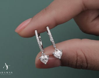 Pendientes de aro con forma de corazón