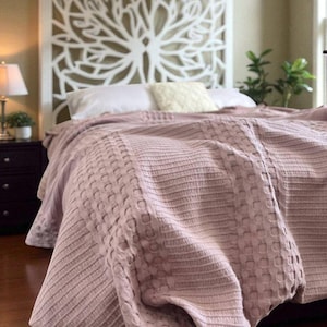 Waffle Cotton Bed Cover - Soft Textured Blanket, Lightweight Cotton Throw for Bedroom Decor, Cozy Layered Bedding, Pudra Waffle Bedspread