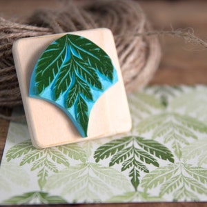 Tamponmotief écaille, feuille de fougère, motief géométrique, bujo, gravé à la main, en gomme, monté sur bois