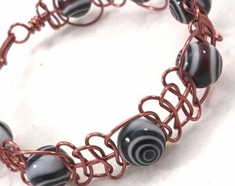 Antique copper macrame wire bracelet bullseye beads black white brown
